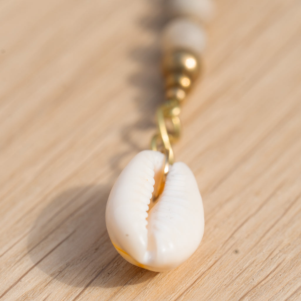 Picture Jasper Hair Twist with Cowrie Shell in Brass