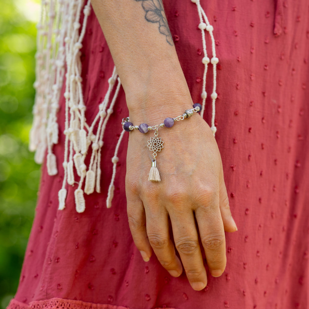 Crown Chakra Bracelet – Sahasrara in Stainless Steel with Amethyst
