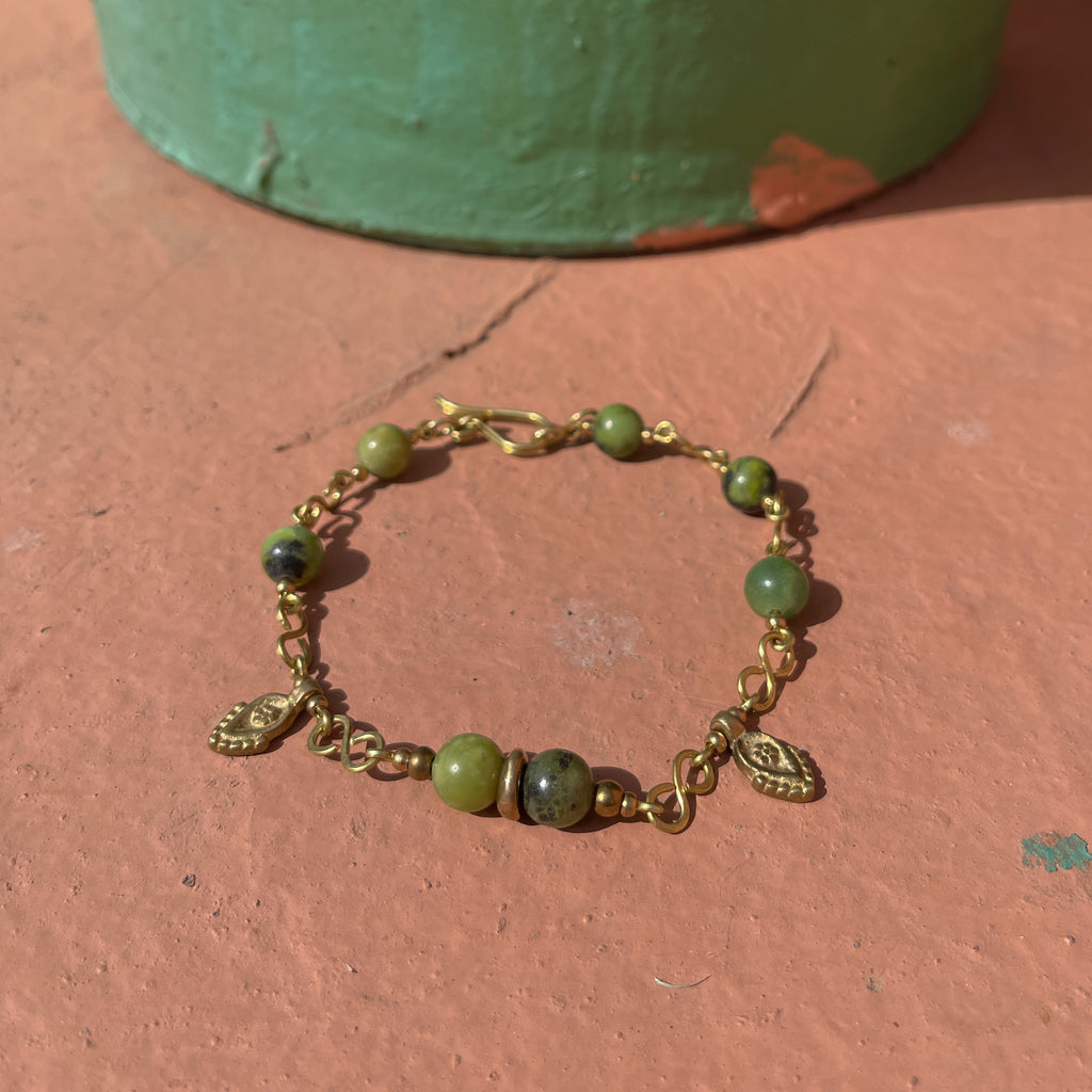 Chrysoprase Anklet in Brass with Charm