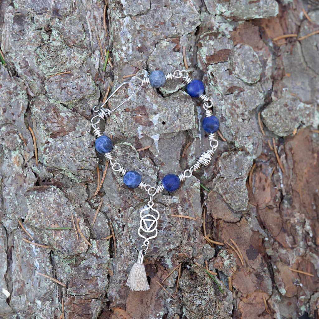 Third Eye Chakra Bracelet – Ajna in Stainless Steel with Blue Sodalite